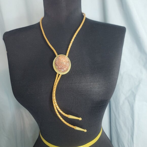 Vintage Western Style Bolo Tie Agate Stone Rhodochrosite Gemstone Cabochon Bezel - Picture 1 of 8